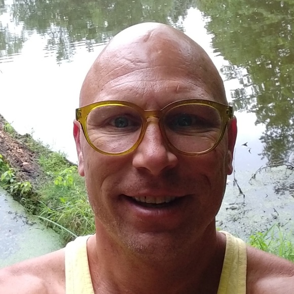 Meet your Posher, Noah - Picture 2 of 4